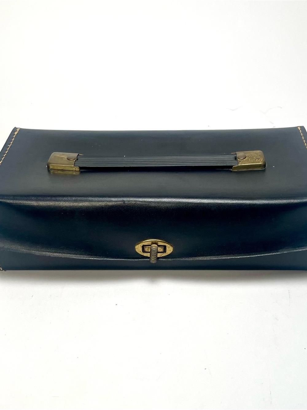 Vtg 1970s Faux Leather Cassette Tape Carrying Case Holds 10 Red Velvet Lining